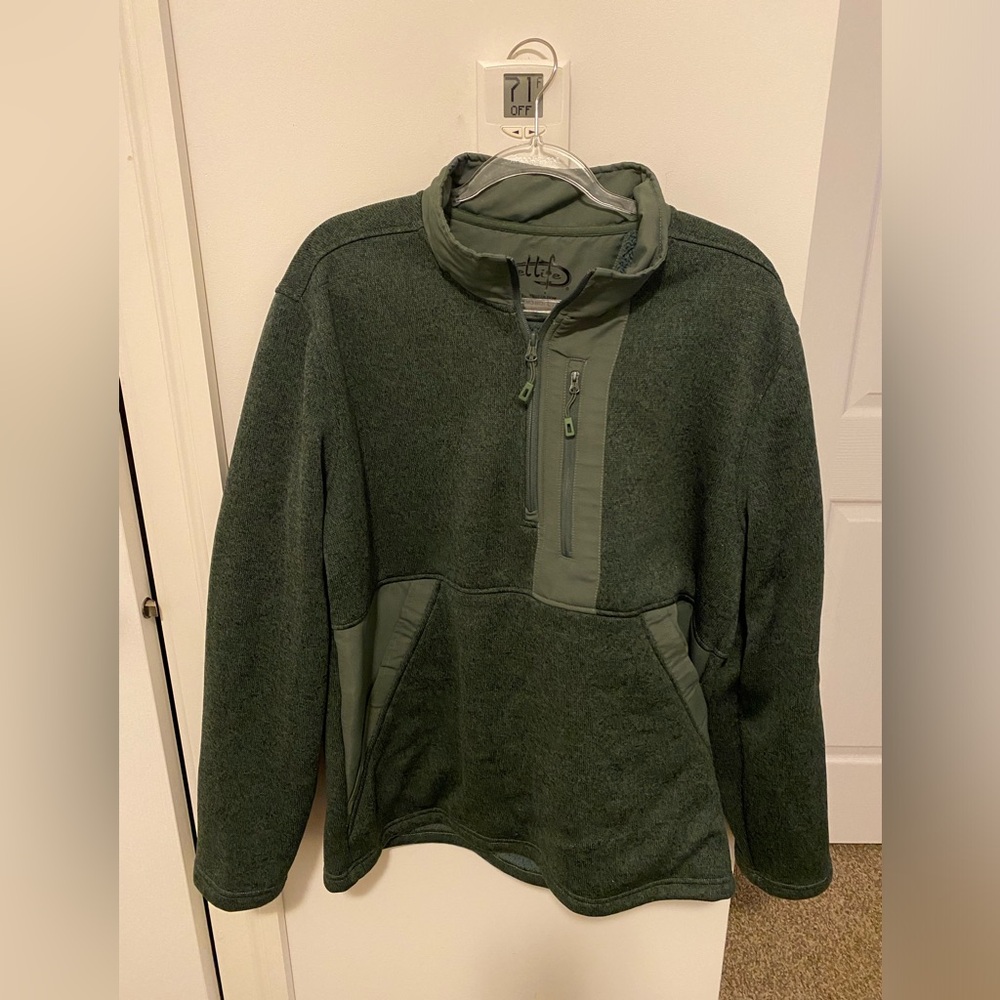 Reel life pullover